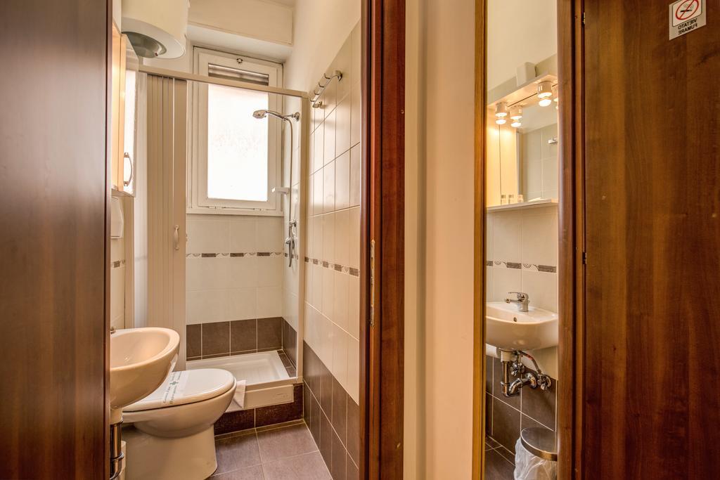 רומא Trastevere Rooms מראה חיצוני תמונה