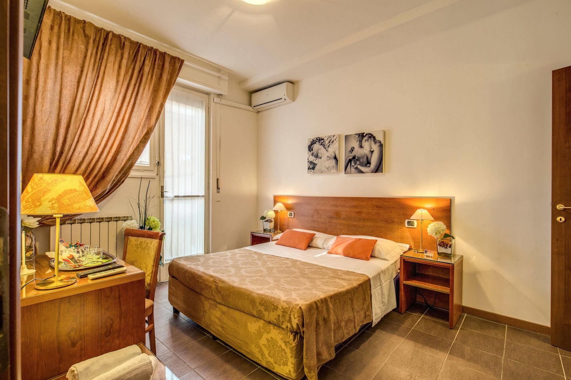 רומא Trastevere Rooms מראה חיצוני תמונה