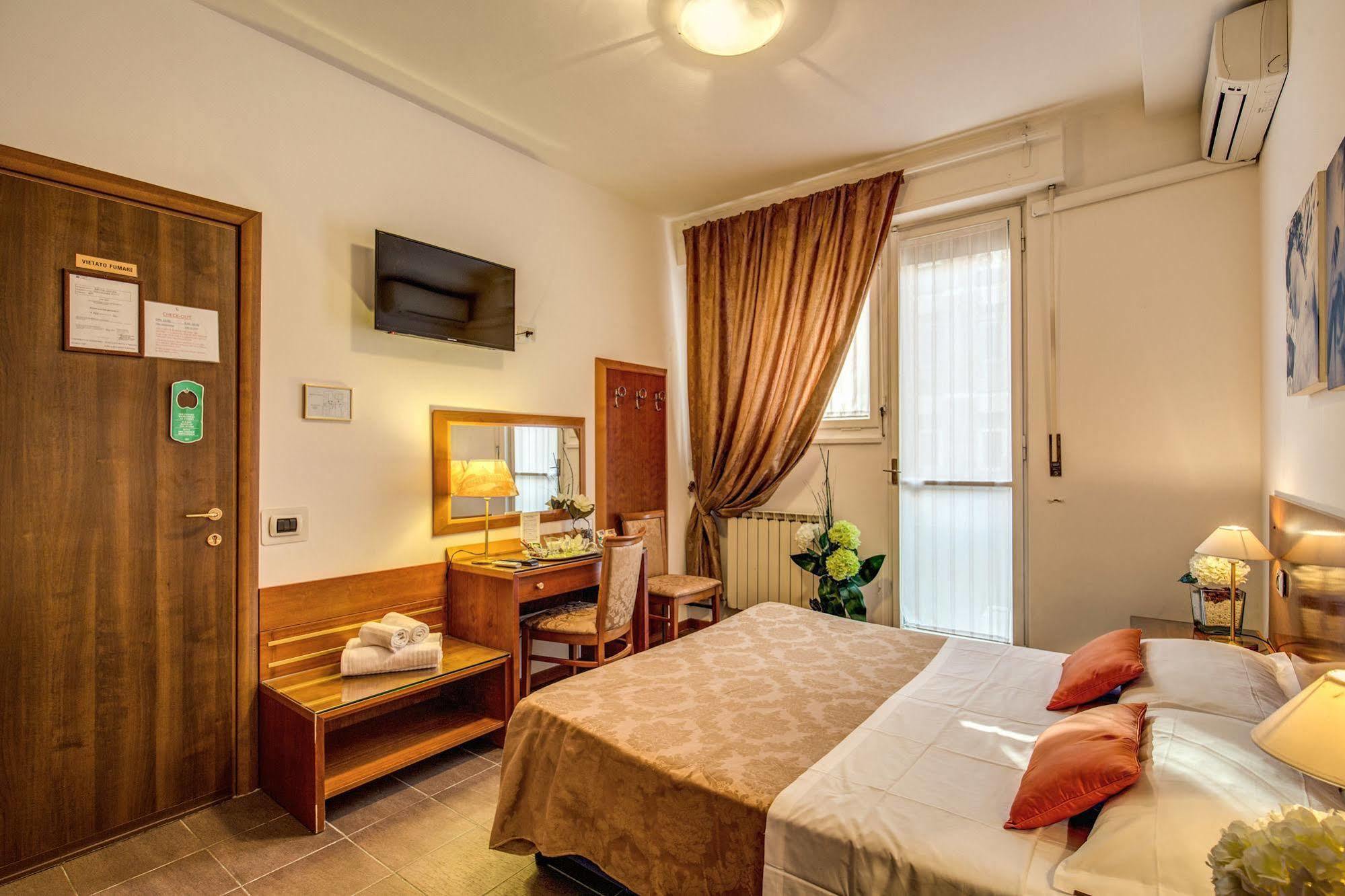 רומא Trastevere Rooms מראה חיצוני תמונה