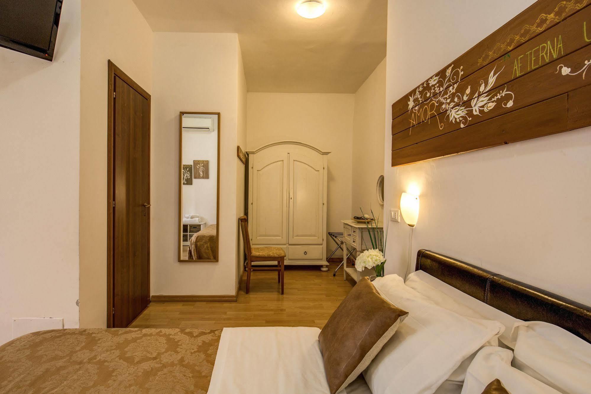 רומא Trastevere Rooms מראה חיצוני תמונה