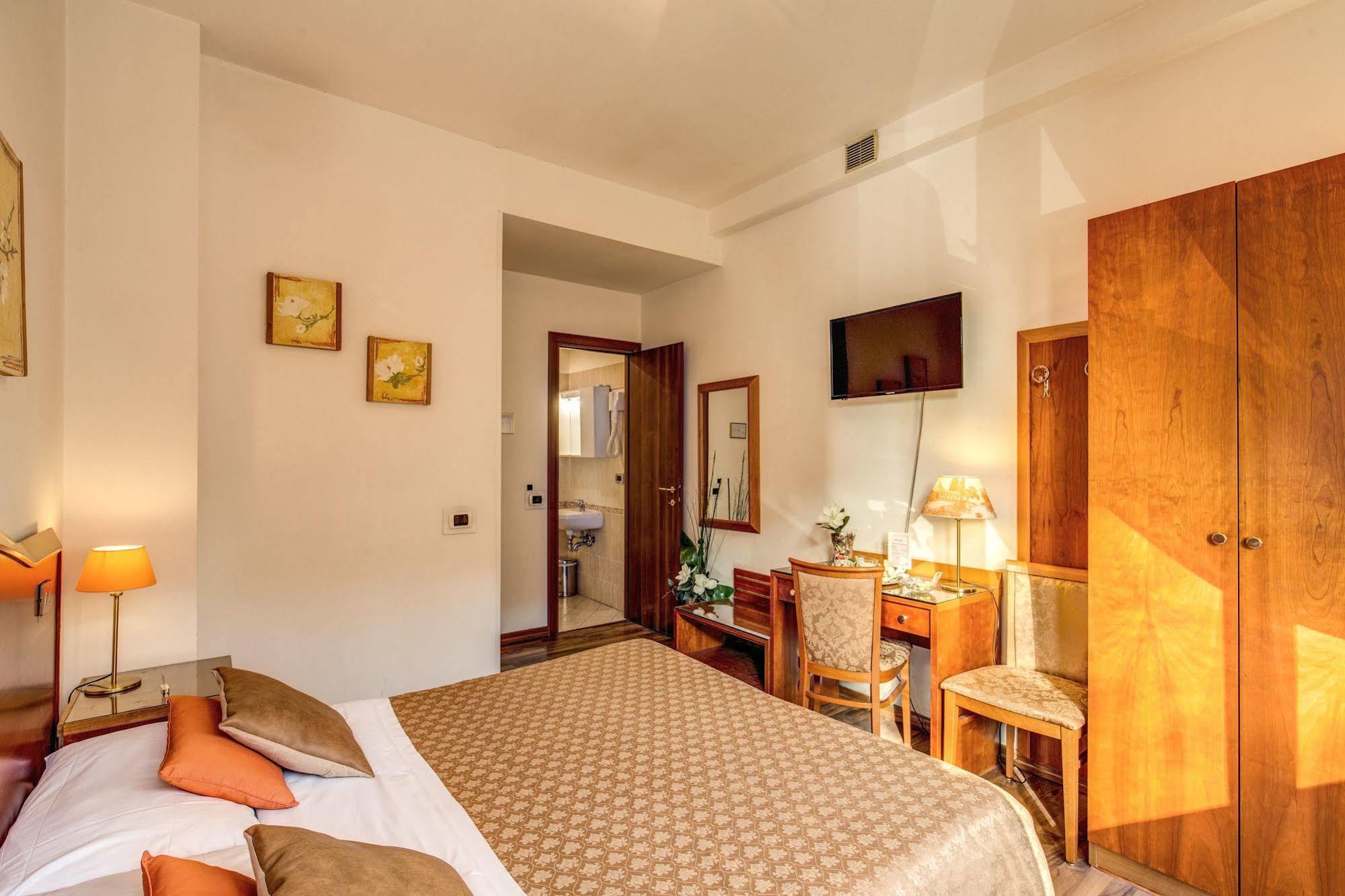 רומא Trastevere Rooms מראה חיצוני תמונה